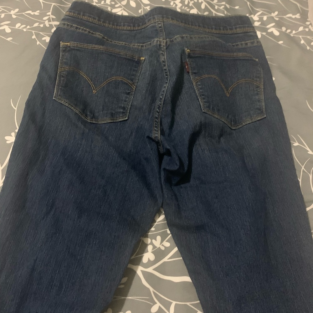 Levi’s Pull On Jeans